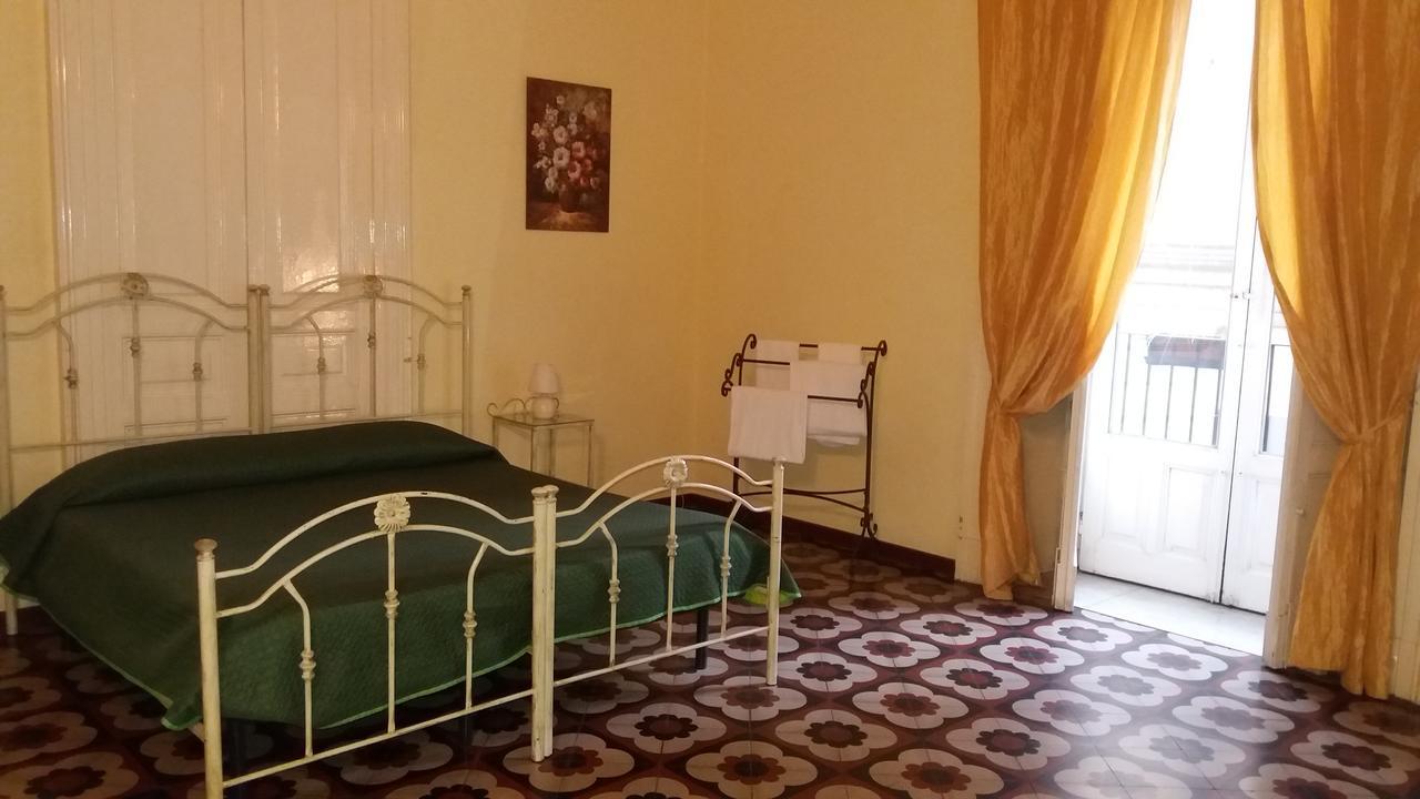 San Gaetano Bed & Breakfast Катания Екстериор снимка